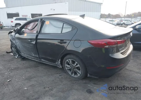 2018 Hyundai Elantra Value Edition z USA, uszkodzony, nr VIN 5NPD84LF9JH292902